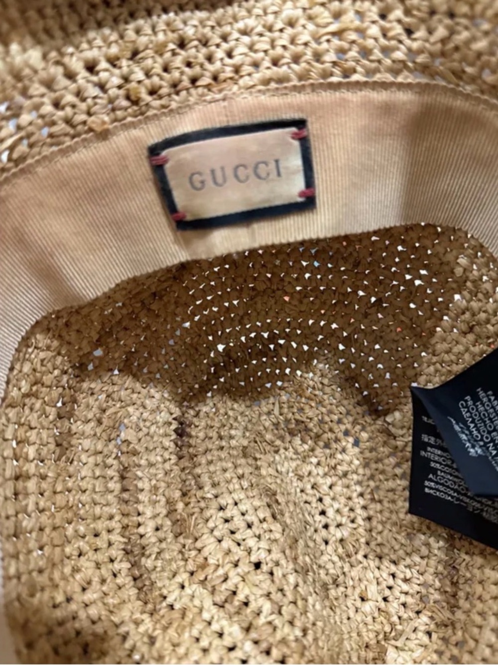 Gucci Beige Straw Bucket Hat with Gold Double G Pin - Picture 2 of 3